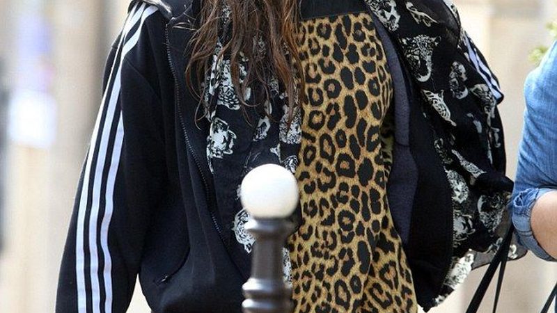 婴儿游泳馆为何需要泳池除湿机？揭秘其必要性及选型要点**