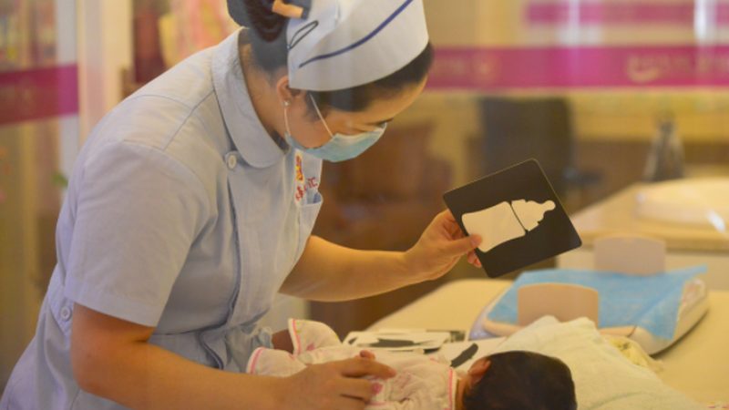 婴幼儿护肤，资质规范先行**